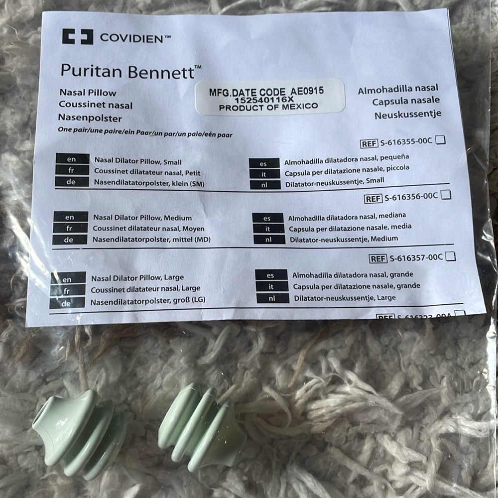 New Covidien puritan bennett nasal pillow